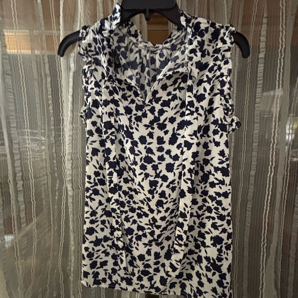 Bobeau Navy and White Patterned Blouse